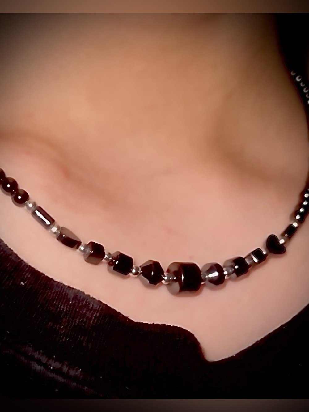 Faceted Deep Colored Metallic Bead Choker Necklace - Women Jewelry
